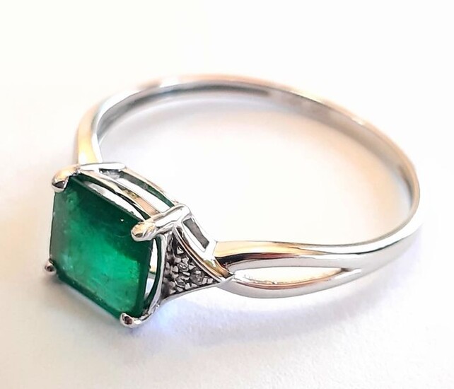 14 kt. White gold - Ring - 0.80 ct Emerald - Diamonds