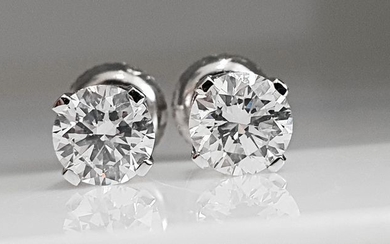 18 kt. White gold - Earrings - 1.32 ct Diamond