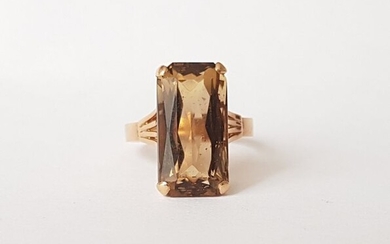 18 kt. Yellow gold - Ring - 5.00 ct quartz