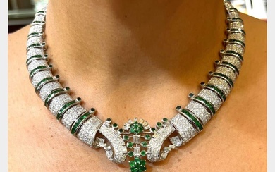 18K White Gold Emerald & Diamond Necklace