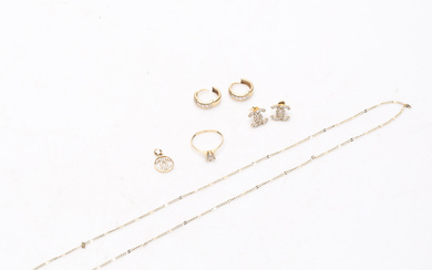 2 pairs EARRINGS, RING and NECKLACE with PENDANT, 14k, Gold, weight approx. 9,8 grams.