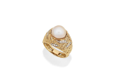 A cultured pearl and diamond dress ring,, circa 1970