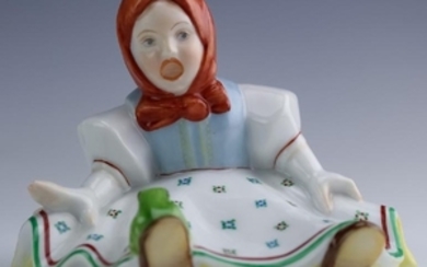 Herend Hungary Porcelain Seated Girl w/ Frog 5527