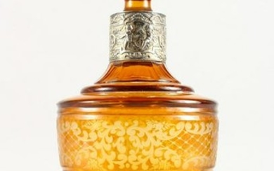 A BOHEMIAN AMBER ENGRAVED SCENT BOTTLE AND STOPPER