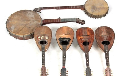 A COLLECTION OF 4 BOW BACK ITALIAN MANDOLINS AND 2