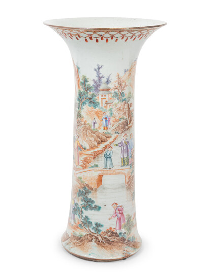 A Chinese Export Porcelain Vase