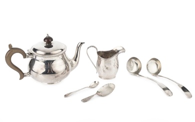 A George V silver bachelor's teapot, with bands of reeded...