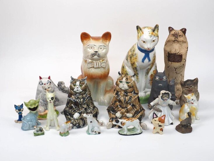 A group of ceramic expressive cats, both factory made and hand-built, to include Avalon, Buxton, Discworld, and others, tallest 35cm high (lot)