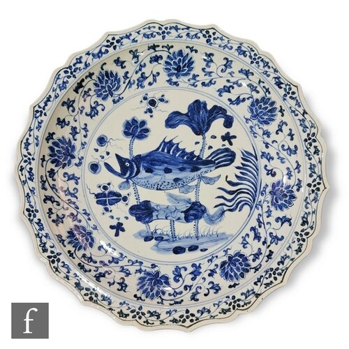 A large Chinese Kraak style blue and white charger, of circu...