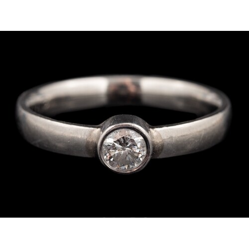 A platinum diamond ring,: the brilliant cut diamond estimate...
