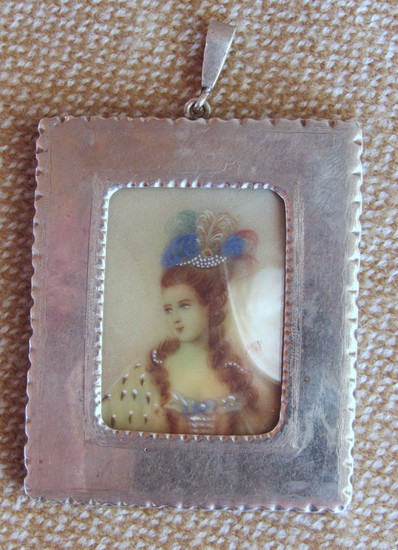 Antique pendant miniature painting signed in silver frame 8...