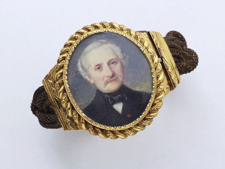 Bracelet composé d'une tresse de cheveux... - Lot 173 - Paris Enchères - Collin du Bocage