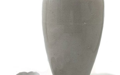 CHINE Vase en céramique émaillée craquelée... - Lot 273 - Pescheteau-Badin