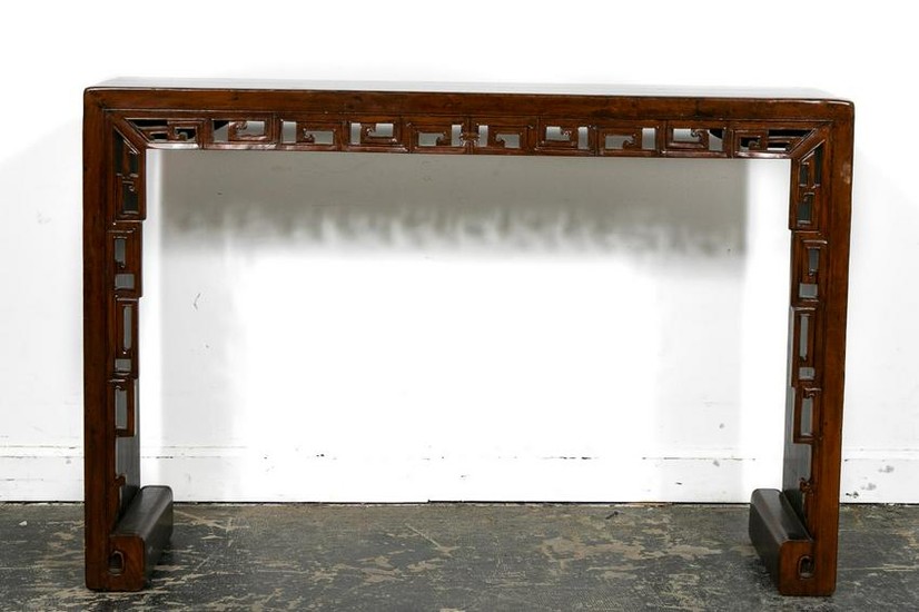 Chinese Qing Dynasty Altar Table