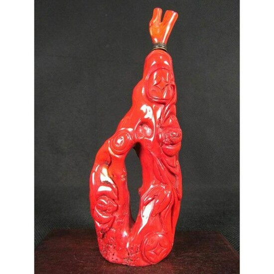 Chinese tobaccy Bat Bamboo Leaf Red Coral Snuff Bottle