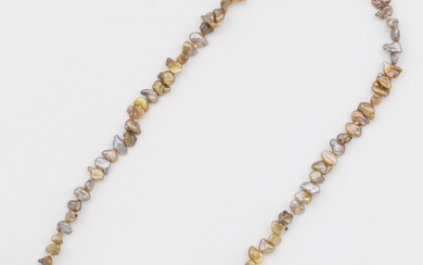 Collier de perles Keshi de Joachim Machwitz, Bad Reichenhall Or jaune, taille 750. Collier à...