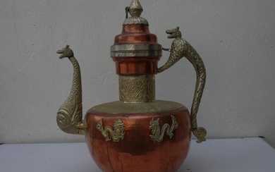 Container - Water jug with figurative water head, copper and brass - Copper brass