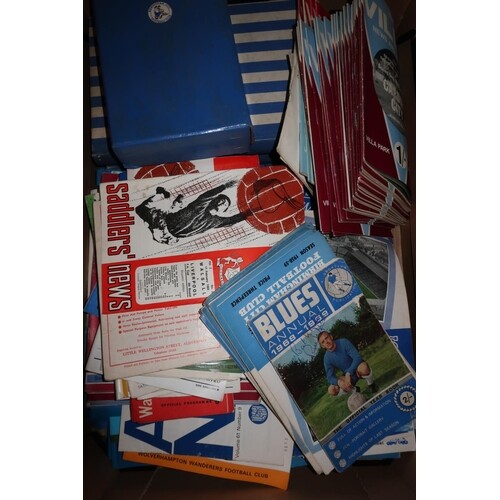 Extremely large collection of circa 1950s/60s football progr...