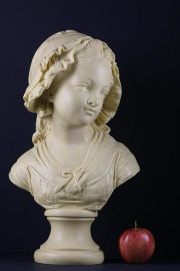FINE COMPOSITE BUST OF A MAIDEN