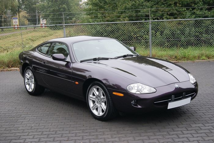 Jaguar - xk8 - 1999