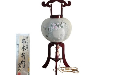 Japanese Vintage Buddhist Lantern CHOCHIN (H:84cm) / 鈴木行灯 SUZUKI ANDON - Signed 政和 MASAKAZU - Lantern - Silk, Wood