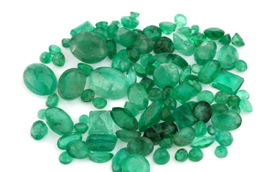 Lot loose emeralds , approx. 25.5 ct, different shapes, sizes...