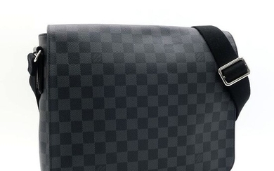 Louis Vuitton - District MM - Shoulder bag
