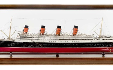 [M] A FINE BUILDER'S MODEL FOR THE R.M.S. 'AQUITANIA', CONSTRUCTED BY JOHN BROWN & CO., CLYDEBANK FOR CUNARD, 1914