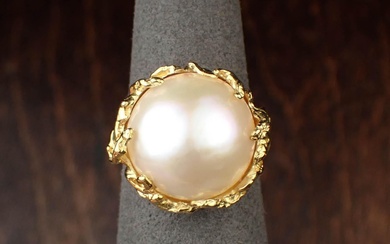 MABÉ PEARL SOLITAIRE RING