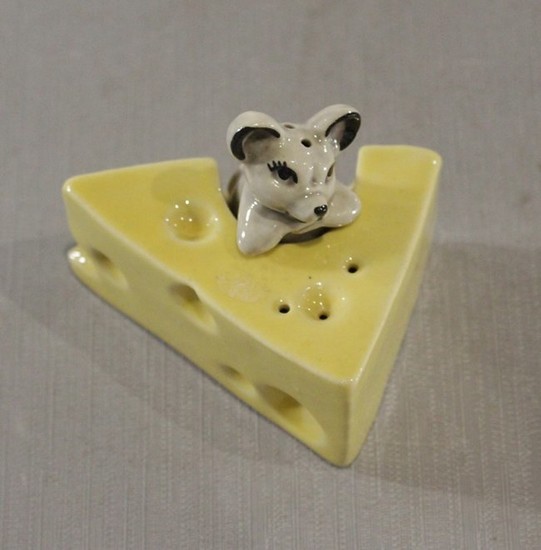 Mid-Century Modern Novelty Ceramic Mouse and Cheese S&P