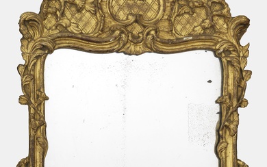 Miroir à fronton de style Louis XV