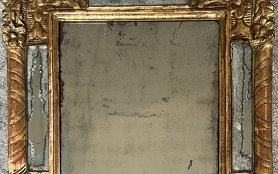 Miroir à parecloses en bois doré. XVIIe siècle.... - Lot 373 - Art Valorem
