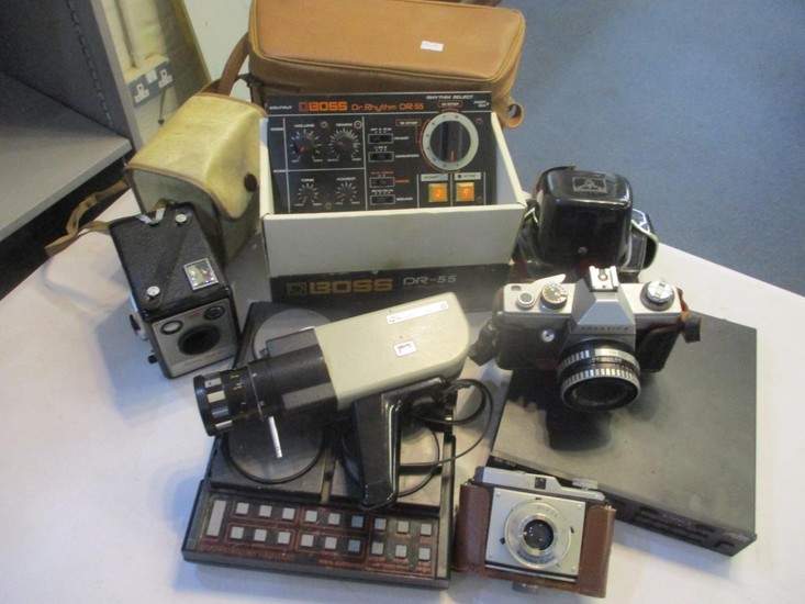 Music and photographic items to include a Boss DR55 Dr Rhyth...