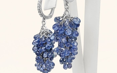 One of a Kind "Grapes" 40.10ct Blue Sapphire and Diamonds Earrings - 18 kt. White gold - Earrings - 40.10 ct Sapphire - Diamonds, NO RESERVE