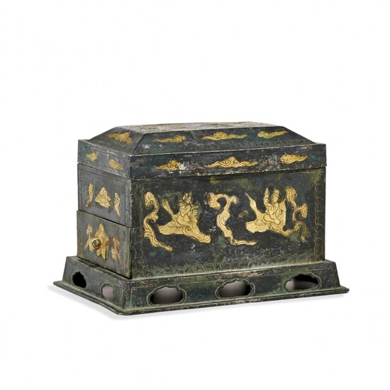 Partially gilt silver green tea dryer box with cover China, early 20th Century