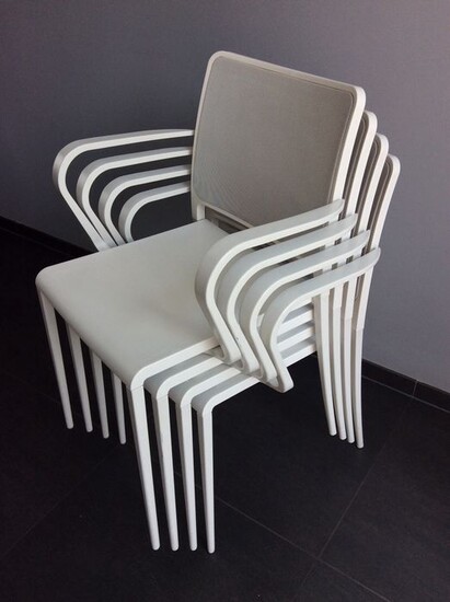 Pedrali - Stacking chair (4) - Mya 706/2