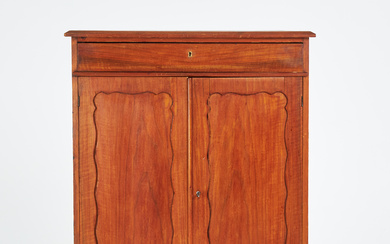 SIDEBOARD. Early 20th century, pine.