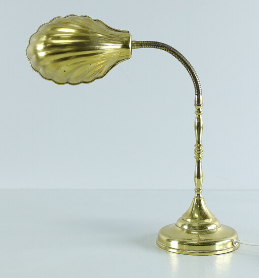 TABLE LAMP, seashell, brass, 20th century.