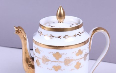 Teapot - Porcelain