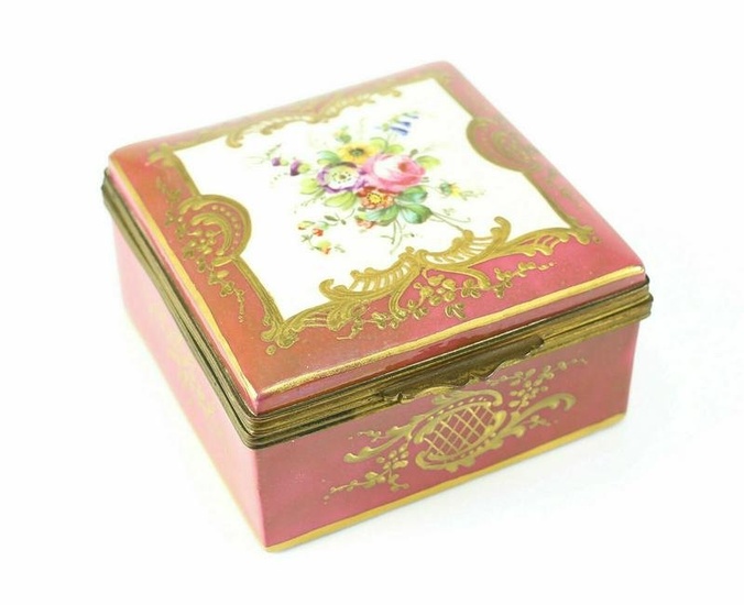 Vincent Dubois Porcelain Hand Painted Box, circa 1800