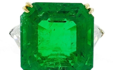 Vintage Harry Winston Emerald Diamond Platinum Ring