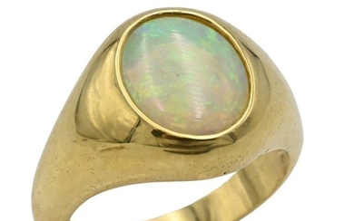 18K Yellow Gold Men's Ring Set with Oval Opal