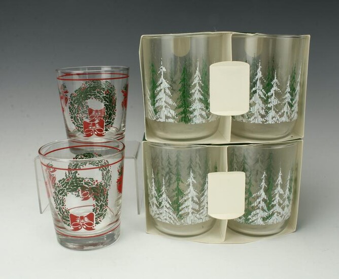 2 SETS OF CHRISTMAS GLASSES & 2 WREATH GLASSES