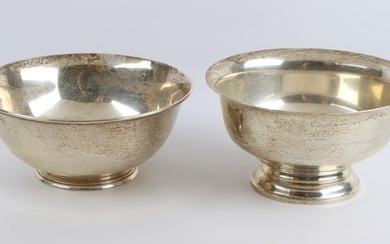 (2) Sterling silver footed bowls, 12.38 TO