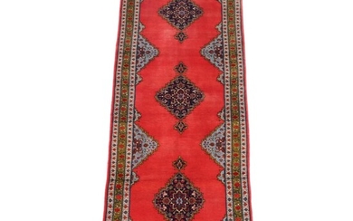 2'8 x 8'3 Hand-Knotted Persian Kolyai Wool Carpet Runner