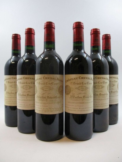 6 bouteilles CHÂTEAU CHEVAL BLANC 1995 1er GCC (A) Saint Emilion (étiquettes tachées par l'humidité)