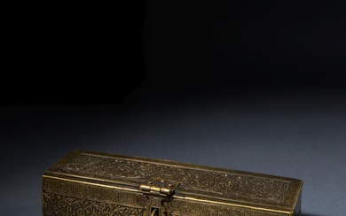 A CALLIGRAPHIC INSCRIBED BRASS INDO PERSIAN PEN CASE, 19TH CENTURY