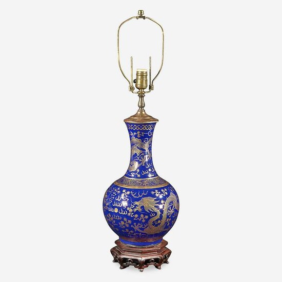 A Chinese gilt-decorated cobalt blue porcelain vase