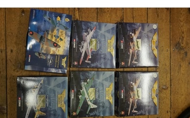 A Collection of 6 x Boxed Corgi Aviation Archive models to i...