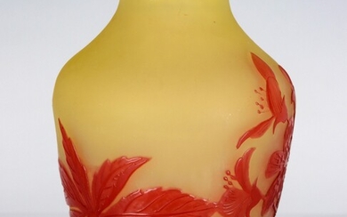 A FRENCH CAMEO GLASS CABINET VASE SIGNED GALLE